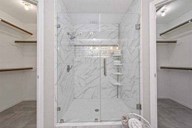 2706 Woodland Grove Drive Drive, Houston, TX 77339