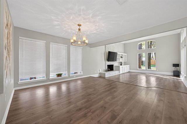 2706 Woodland Grove Drive Drive, Houston, TX 77339