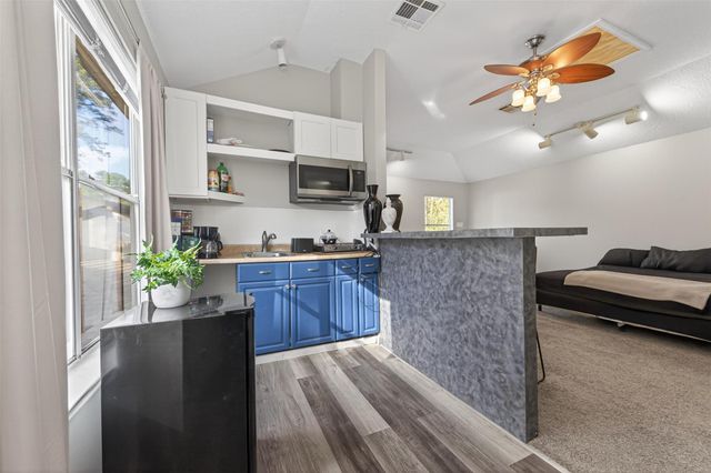 2706 Woodland Grove Drive Drive, Houston, TX 77339