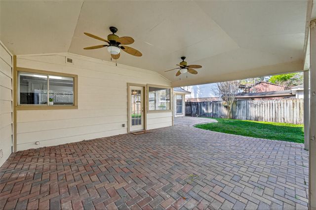 2706 Woodland Grove Drive Drive, Houston, TX 77339