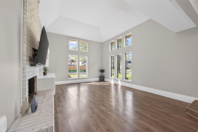 2706 Woodland Grove Drive Drive, Houston, TX 77339