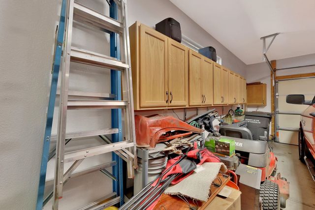 3019 Rocky Ridge St, Augusta, KS 67010