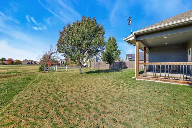 3019 Rocky Ridge St, Augusta, KS 67010