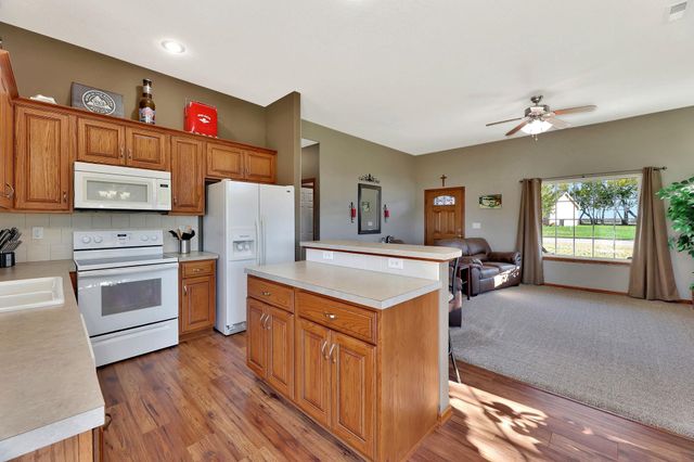 3019 Rocky Ridge St, Augusta, KS 67010