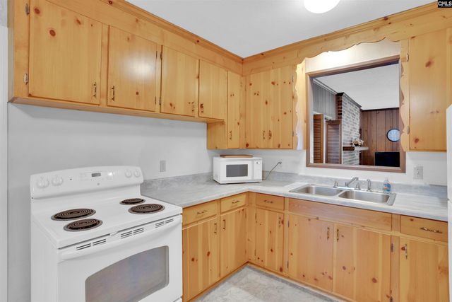 1915 Haviland Circle, Columbia, SC 29210