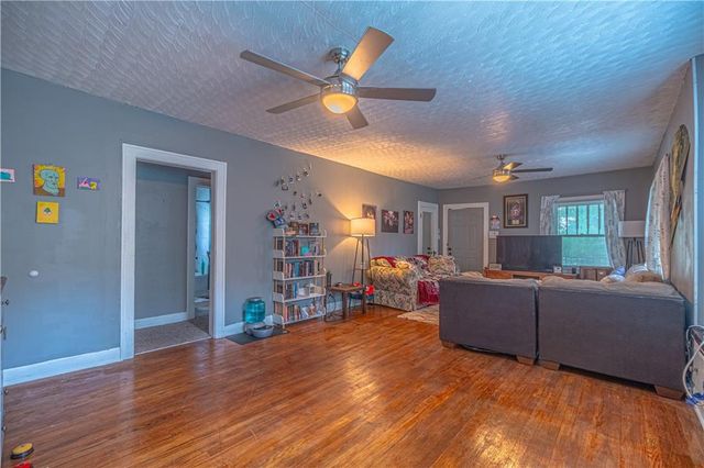 1958 N 28th Street, Kansas City, KS 66104