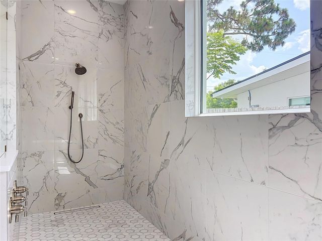 1205 FALCON DRIVE, Orlando, FL 32803