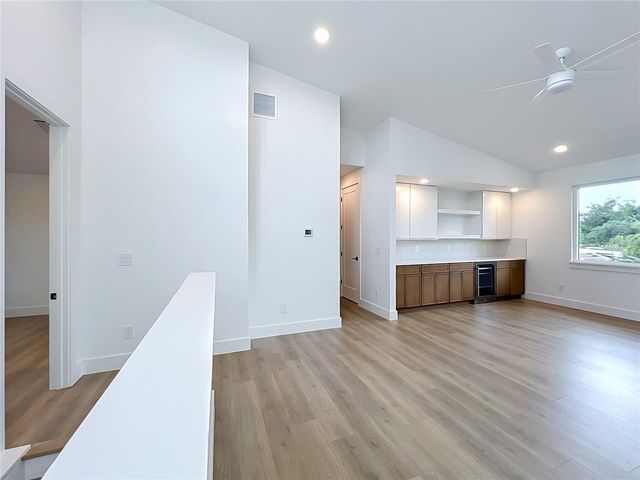 1205 FALCON DRIVE, Orlando, FL 32803