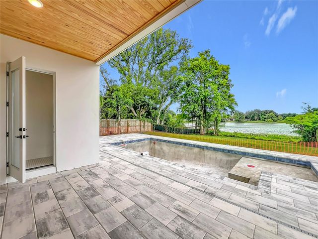 1205 FALCON DRIVE, Orlando, FL 32803