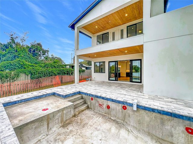 1205 FALCON DRIVE, Orlando, FL 32803
