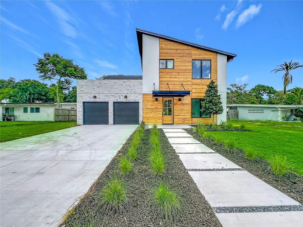 1205 FALCON DRIVE, Orlando, FL 32803