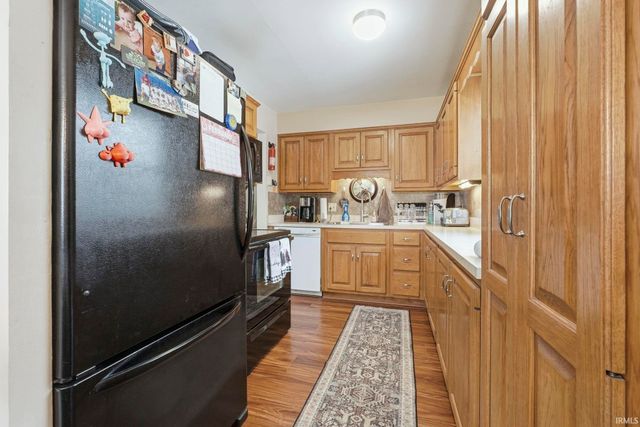 2542 Deerwood Drive, Fort Wayne, IN 46825