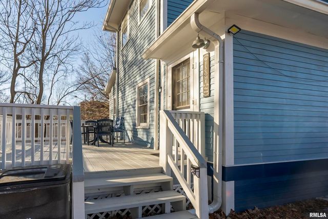 509 W MAIN Street, Carbondale, IL 62901