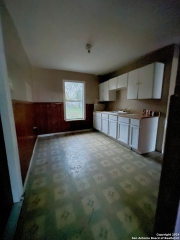 138 OLGA, San Antonio, TX 78237