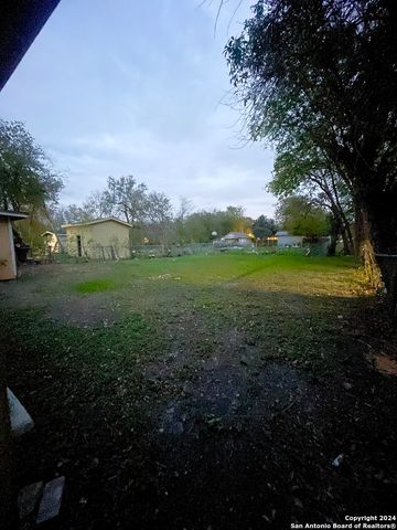 138 OLGA, San Antonio, TX 78237