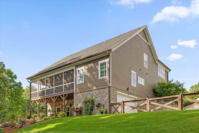 697 Sugar Leaf Lane, Soddy Daisy, TN 37379