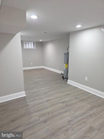 1042 ELLICOTT DR, Baltimore, MD 21216