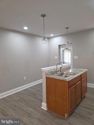 1042 ELLICOTT DR, Baltimore, MD 21216