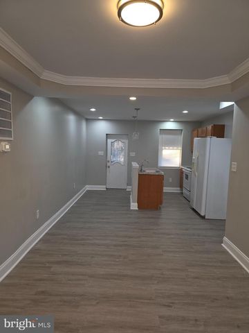 1042 ELLICOTT DR, Baltimore, MD 21216