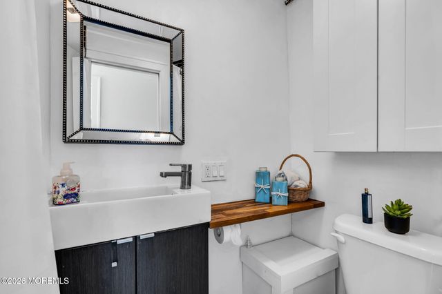 607 Central Avenue, Spring Lake Heights, NJ 07762