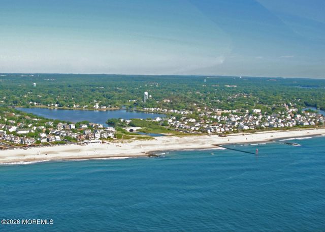 607 Central Avenue, Spring Lake Heights, NJ 07762