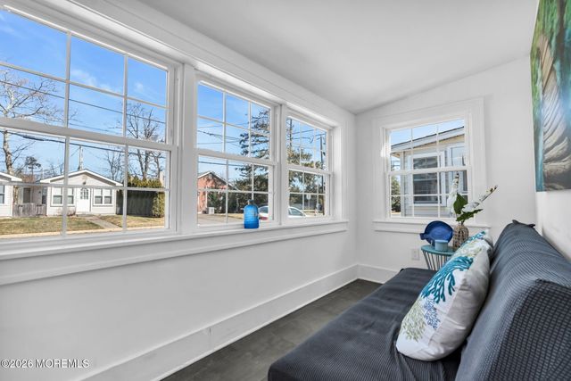 607 Central Avenue, Spring Lake Heights, NJ 07762