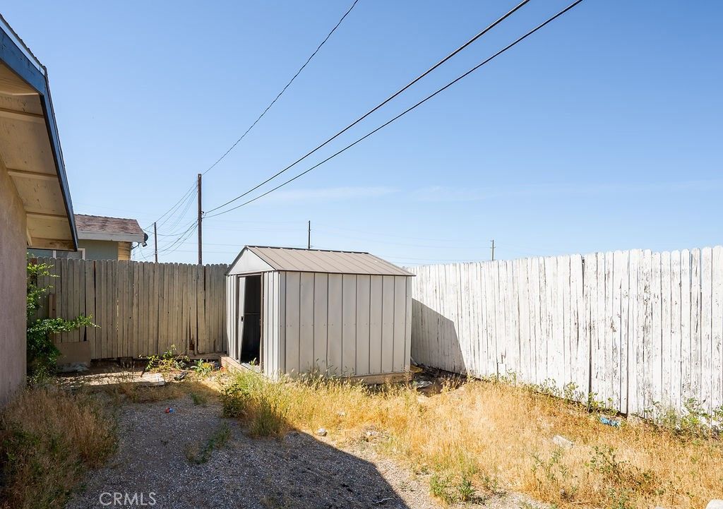 Image 21 of property listing at 9116 G Avenue, Hesperia, CA 92345