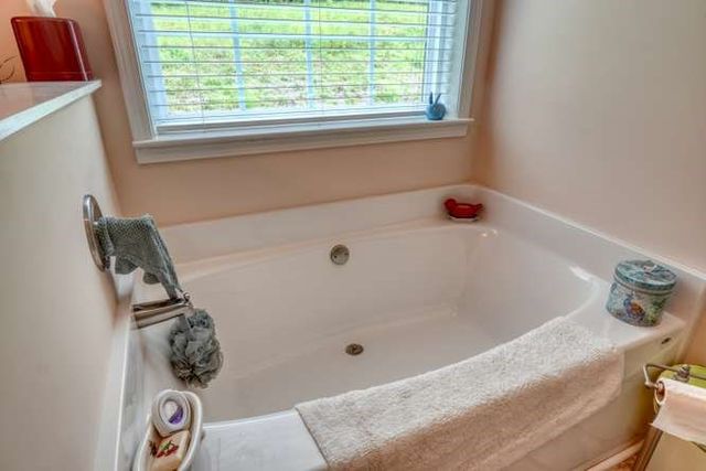 200 Gold Leaf Lane, Murphy, NC 28906