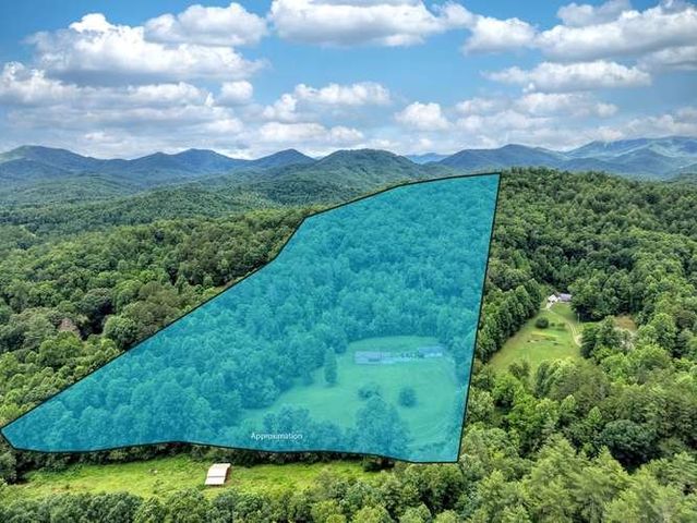 200 Gold Leaf Lane, Murphy, NC 28906