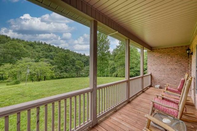 200 Gold Leaf Lane, Murphy, NC 28906