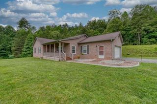 200 Gold Leaf Lane, Murphy, NC 28906