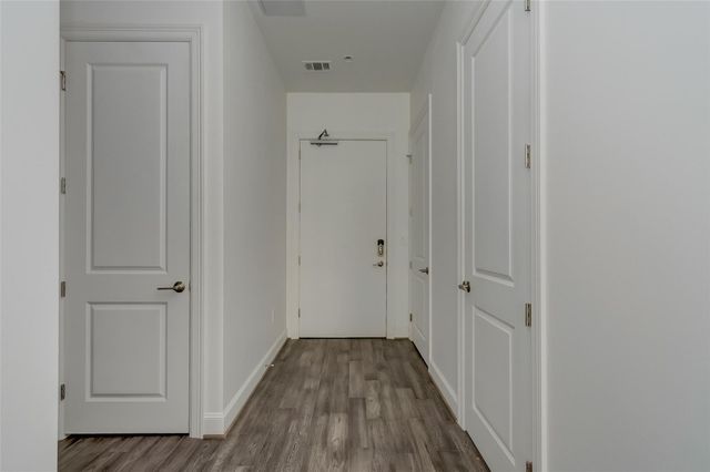 1211 Caroline Street, 907, Houston, TX 77002