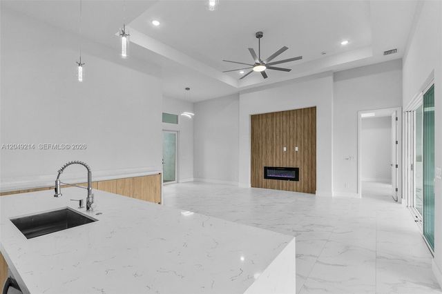 1430 SE 23rd st, Cape Coral, FL 33990