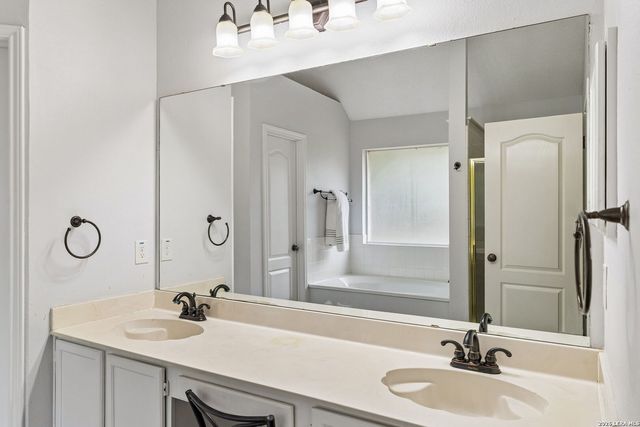 14706 Kinsem, San Antonio, TX 78248