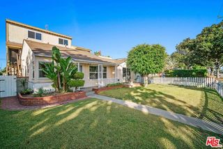 2513 190Th Street B, Redondo Beach, CA 90278
