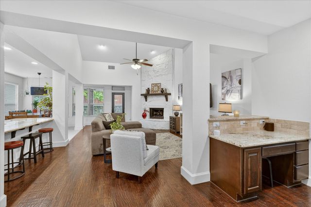 8513 Bayberry Avenue, Lantana, TX 76226