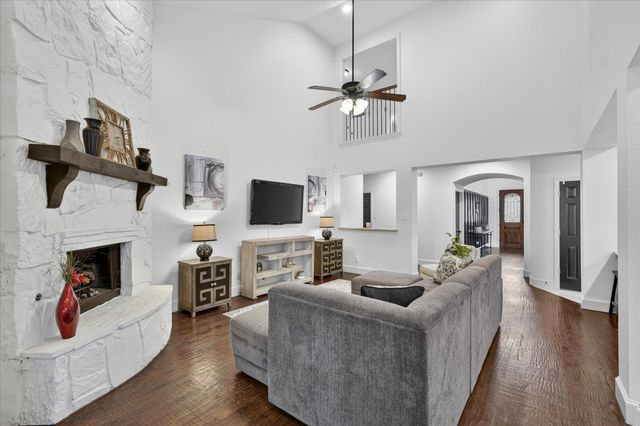 8513 Bayberry Avenue, Lantana, TX 76226