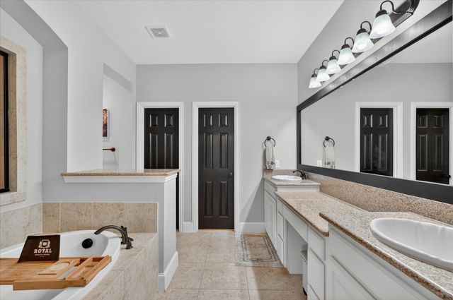 8513 Bayberry Avenue, Lantana, TX 76226