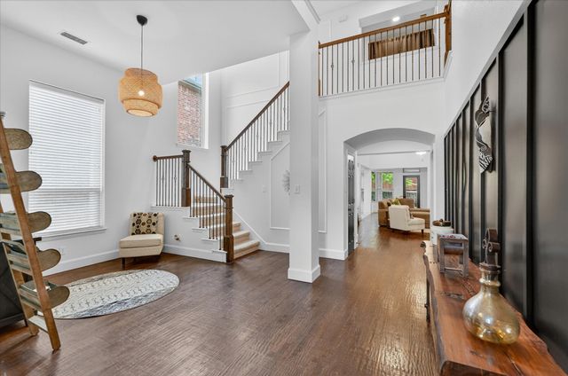 8513 Bayberry Avenue, Lantana, TX 76226