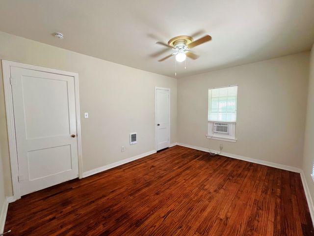 3109 Pioneer Street, Fort Worth, TX 76119