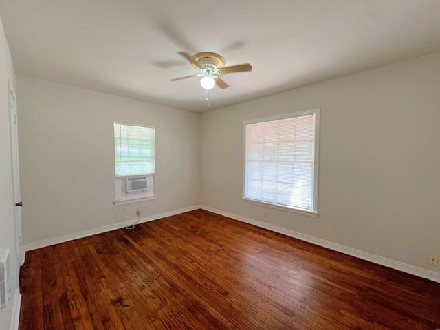 3109 Pioneer Street, Fort Worth, TX 76119