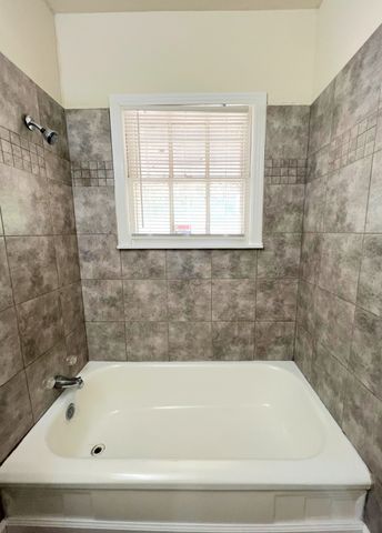 3109 Pioneer Street, Fort Worth, TX 76119