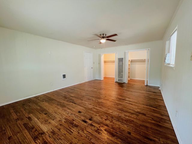 3109 Pioneer Street, Fort Worth, TX 76119