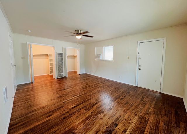 3109 Pioneer Street, Fort Worth, TX 76119