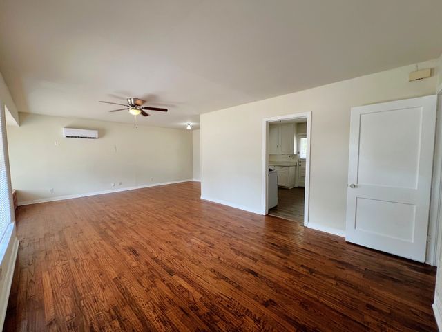 3109 Pioneer Street, Fort Worth, TX 76119