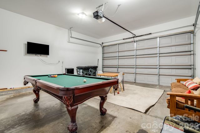 28 Greenbriar Road, Black Mountain, NC 28711