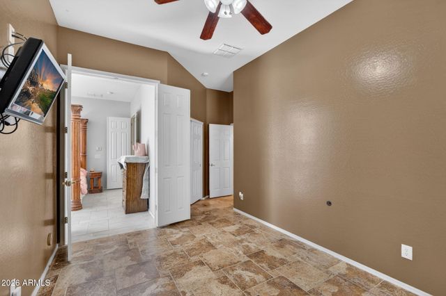 7014 S 57TH Avenue S, Laveen, AZ 85339