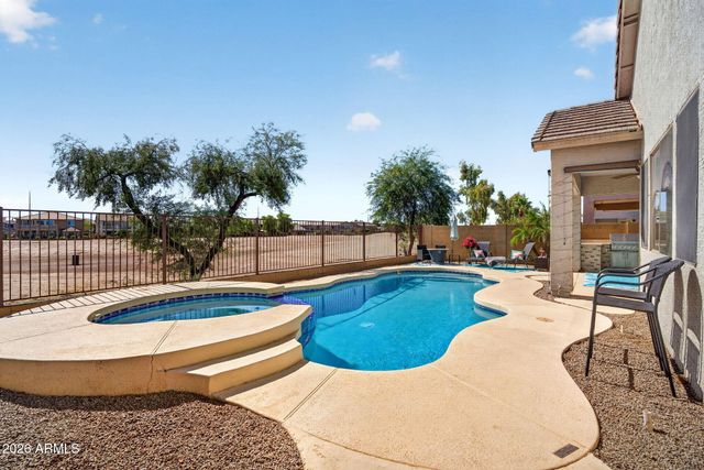 7014 S 57TH Avenue S, Laveen, AZ 85339