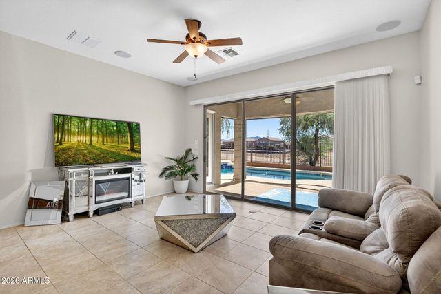 7014 S 57TH Avenue S, Laveen, AZ 85339