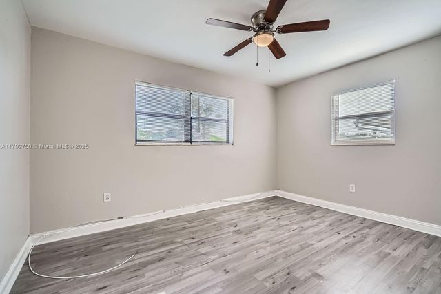 1840 NW 184th St, Miami Gardens, FL 33056